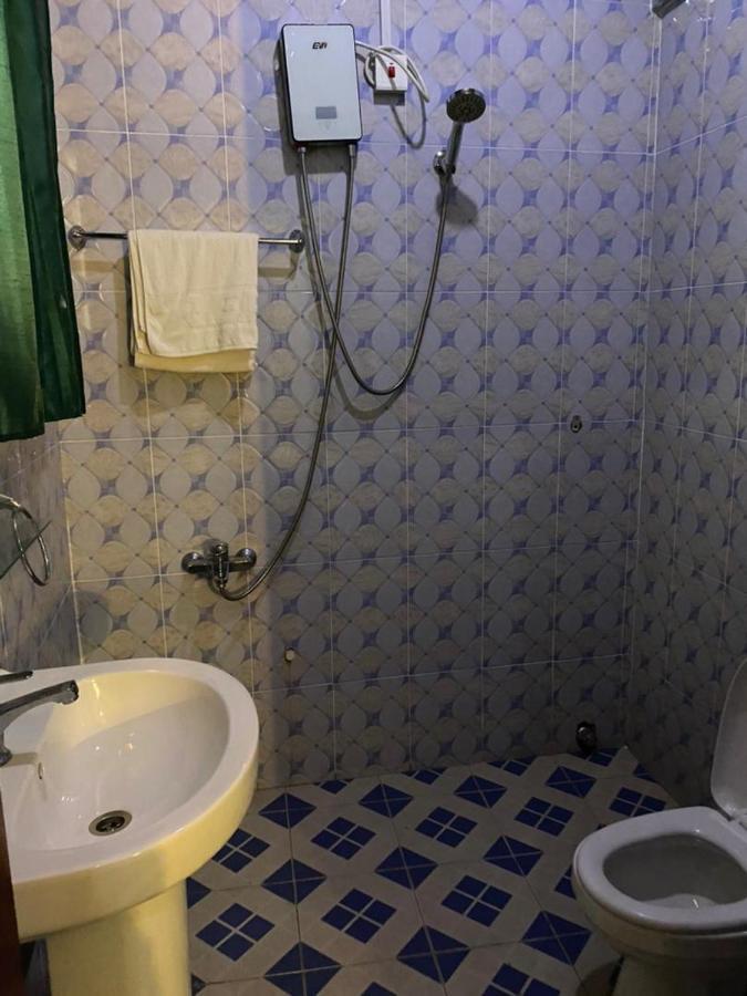 Hgl Guest House East Legon Esterno foto